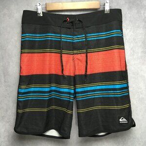 Quiksilver Men Board Shorts size 33 Swim Trunks Black Red Striped Stretch Suit